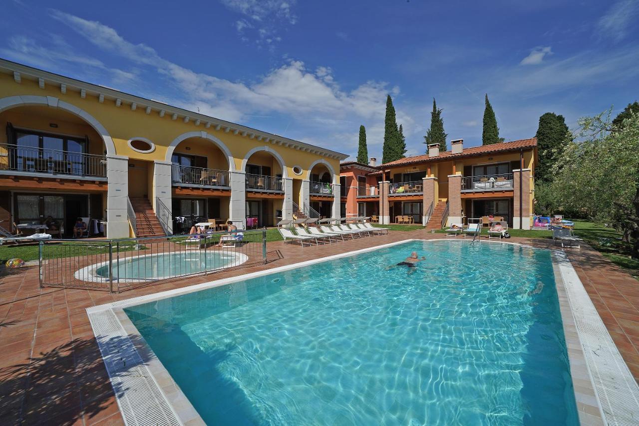Appartamenti Corte Leonardo Garda  Exterior foto