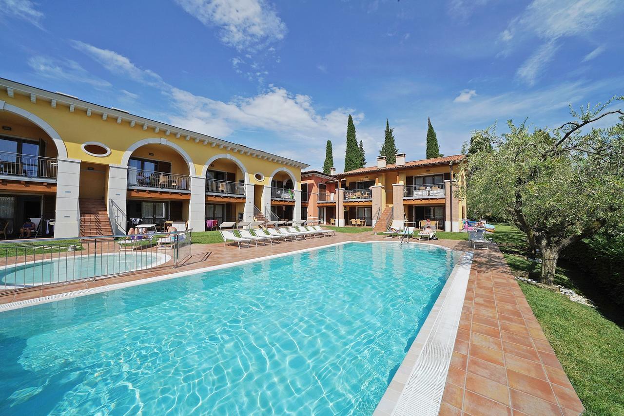 Appartamenti Corte Leonardo Garda  Exterior foto