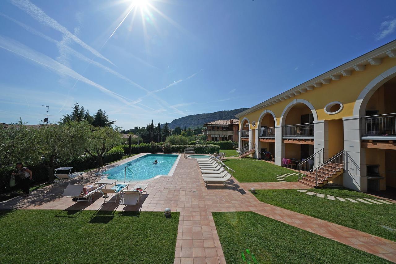 Appartamenti Corte Leonardo Garda  Exterior foto